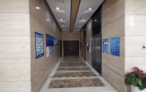 京师科技大厦电梯