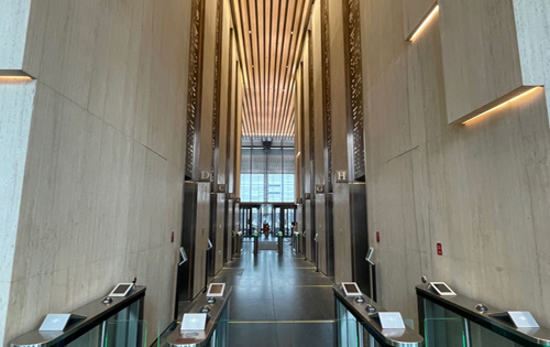 国寿金融中心电梯