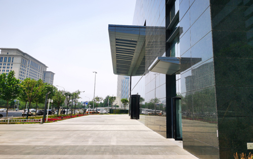 597家企业入驻丽泽金融商务区;城市航站楼年内开工